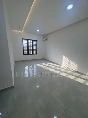 4bdrm Apartment in Victoria Island for rent
