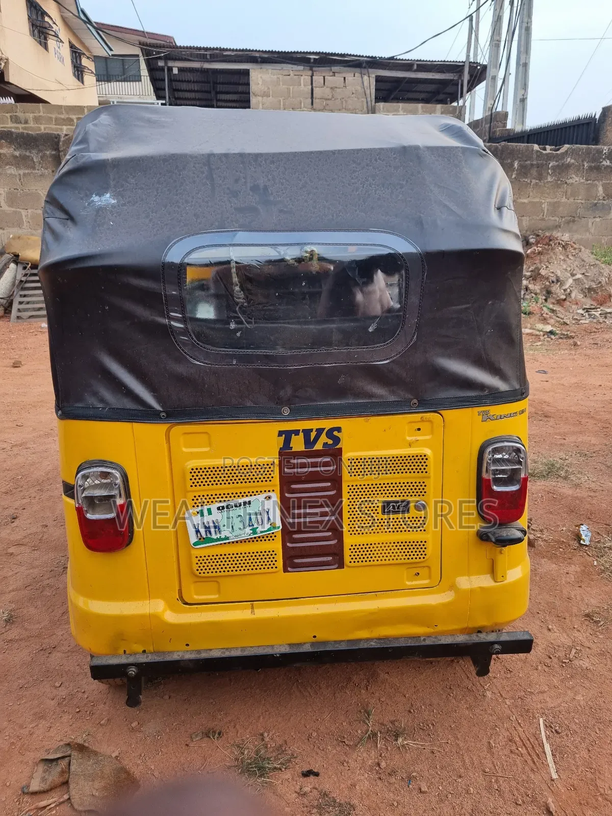TVS King Deluxe Plus iTouch Start 2023 Yellow