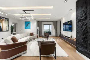 City View 3 Bedroom Apartment With a Ps5, Pool an Ice Hockey Game