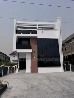 5bdrm Duplex in Basorun for sale