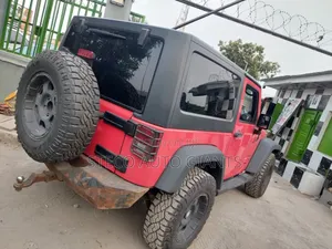Car 2013 Red