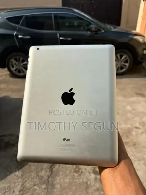 Apple iPad Wi-Fi 4 GB White
