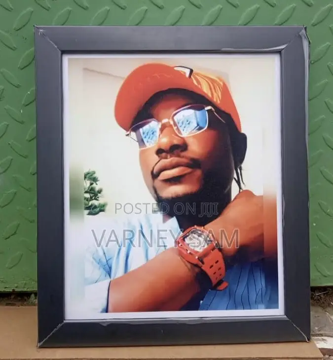 A3, A5, 24x36, 12x18 Frame Size. Official Portrait Frames