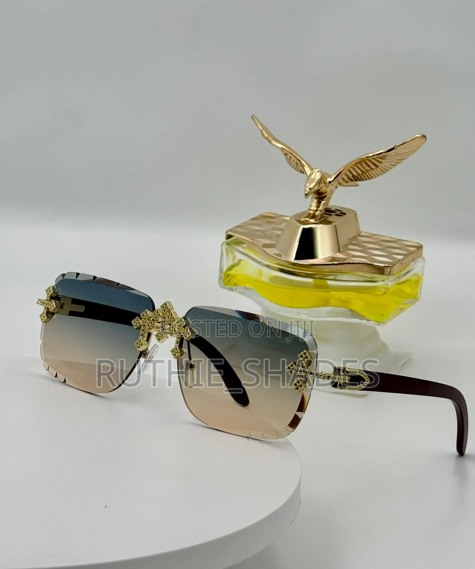 Cartier Eyewear Accessories 