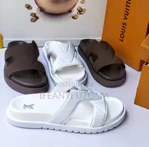 Louis Vuitton Classic Slippers Slide