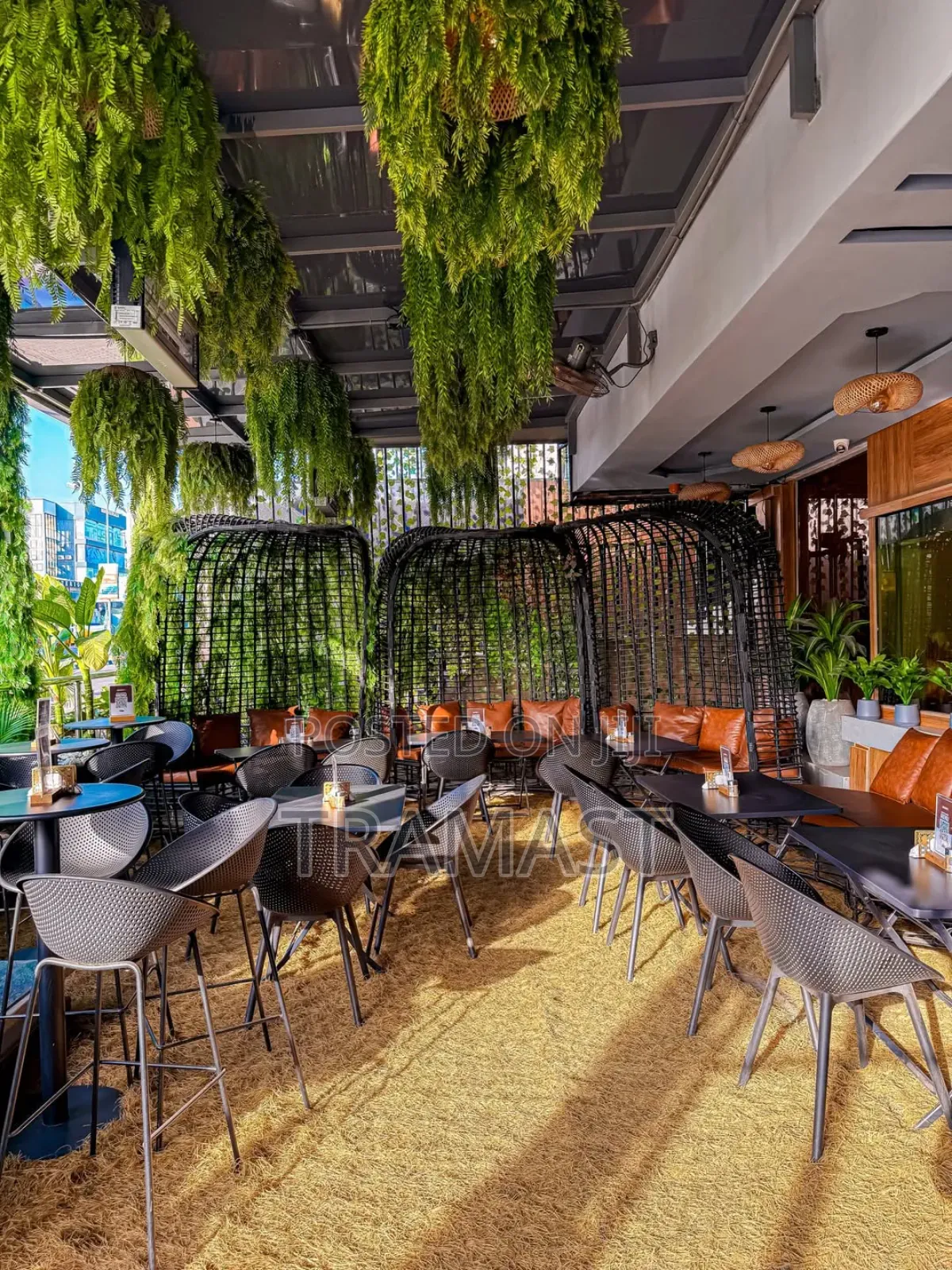 Artificial Dropping Plants - Lush Green Home & Office Decor