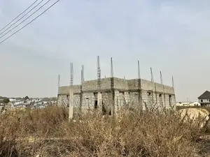 5bdrm Duplex in Lugbe District for sale