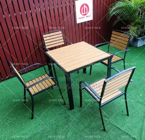 4 Seaters Outdoor Set
