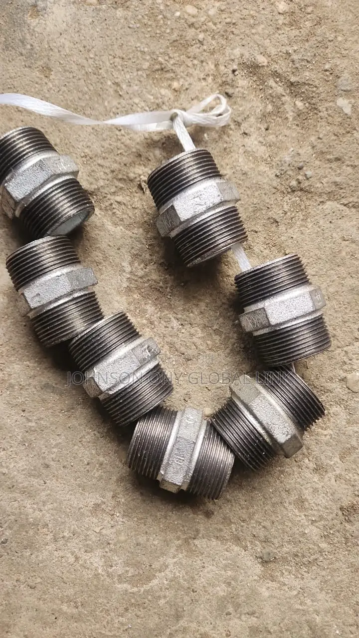 Hex Nipple 1-1/4"
