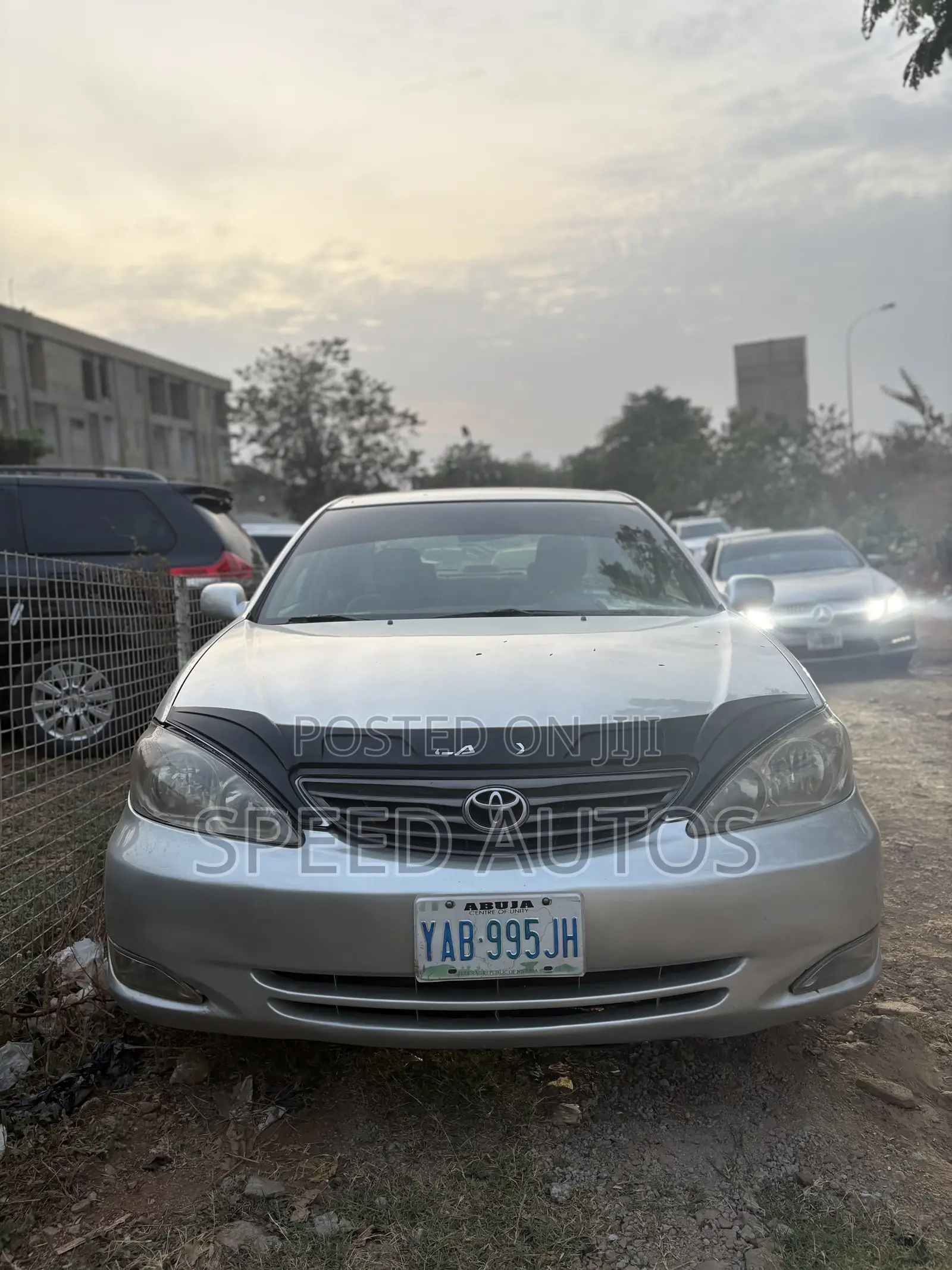 2004 Toyota Camry LE 4dr Sedan (2.4L 4cyl 4A)
