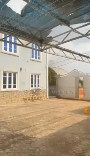 3bdrm Duplex in Benin City for sale