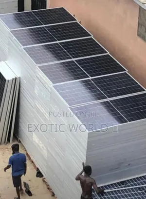 Professional Solar Installation Inverter Setup