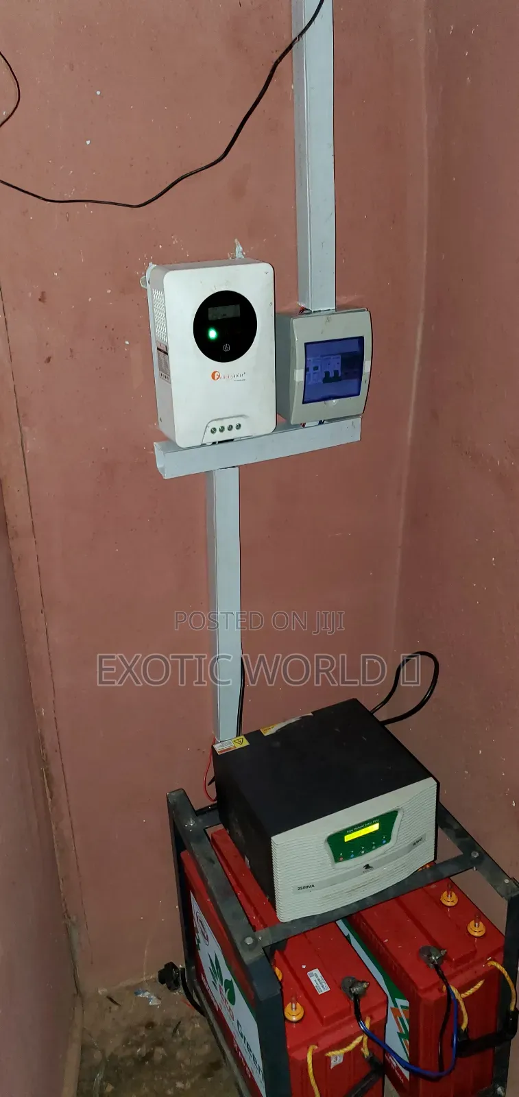 Professional Solar Installation Inverter Setup