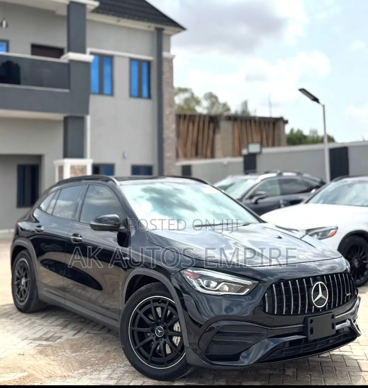 Mercedes-Benz GLA-Class 2022 Black