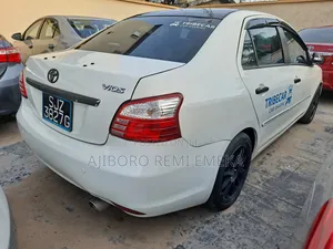 Toyota Vios 2010 White