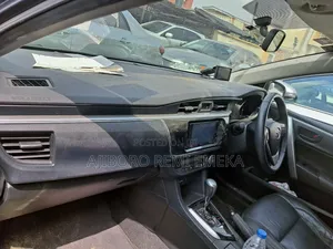 Toyota Corolla Altis 2015 Blue