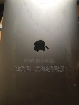 Laptop Apple MacBook Pro 2019 8GB Intel Core i9 SSD 256GB