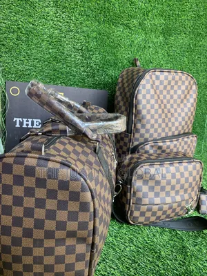 The Justine Global: 3 Pieces Signature