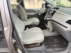 Toyota Sienna LE 7 Passenger 2012 Gray