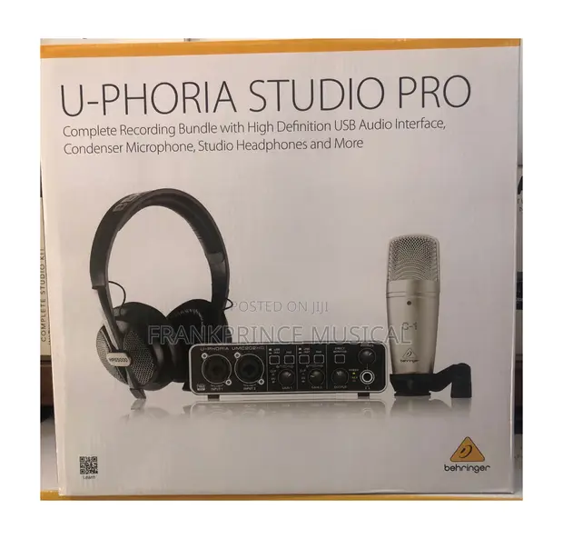 Behringer U-phoria Studio Pro Complete Recording Bundle in Ojo