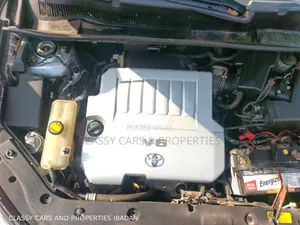 Toyota RAV4 3.5 2011 Silver