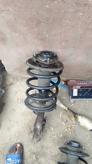 Front Shocks for Infiniti 2010 to 2015