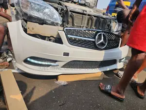 C300 2008 Face-Lift to 2011