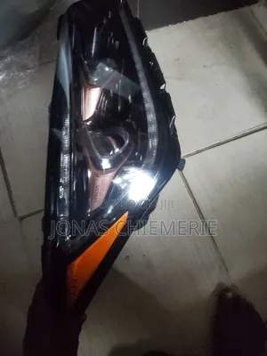 Head Light Hyundai Genesis