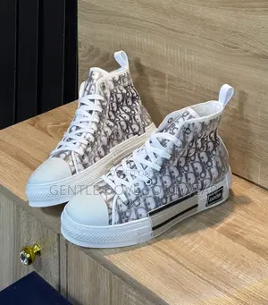 Premium Givenchy Angle Sneakers