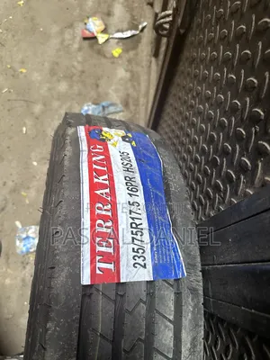235/75-17.5 Terraking Tyre