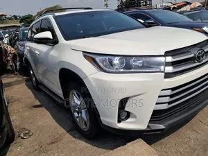 Toyota Highlander Limited Platinum 4dr SUV (3.5L 6cyl 6A) 2015 White