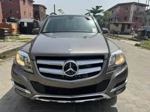 Mercedes-Benz GLK-Class 350 2014 Gray
