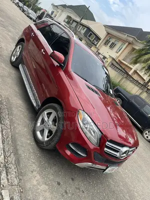 Mercedes-Benz GLE-Class GLE 350d 4MATIC 2017 Red