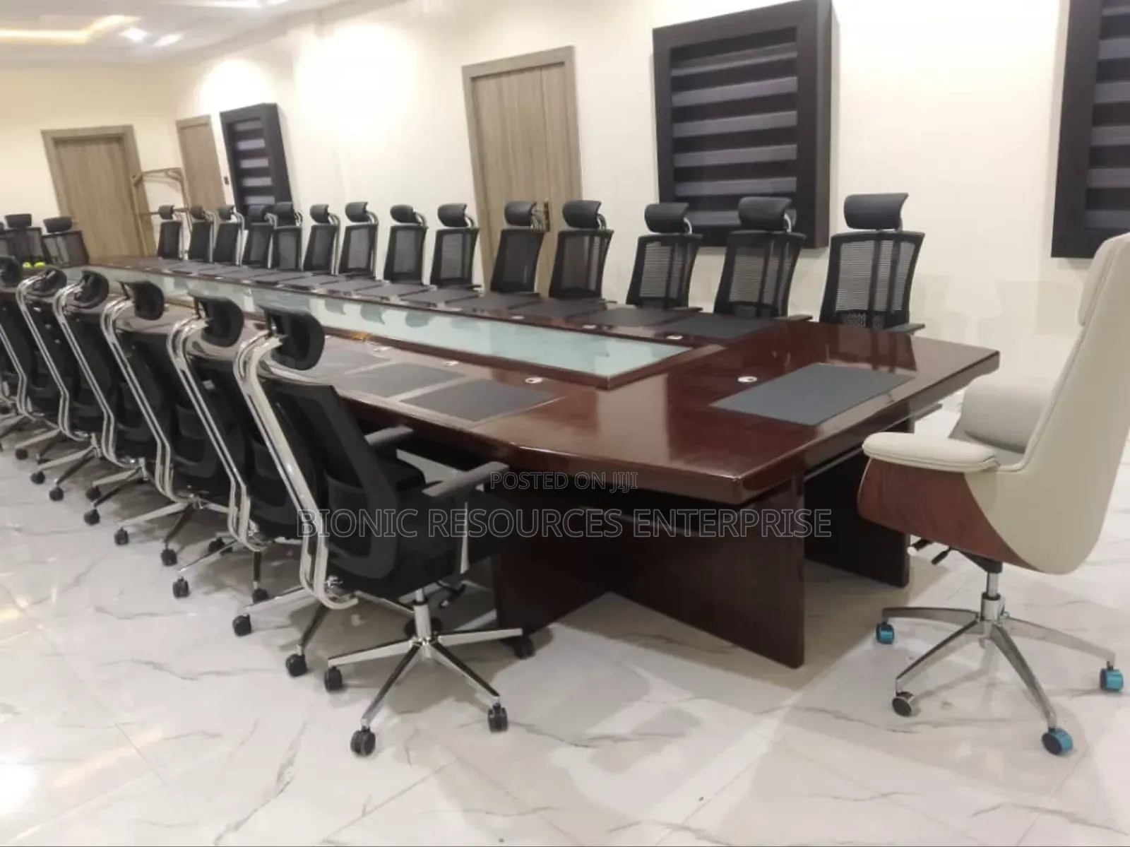 20 Seaters Conference Table