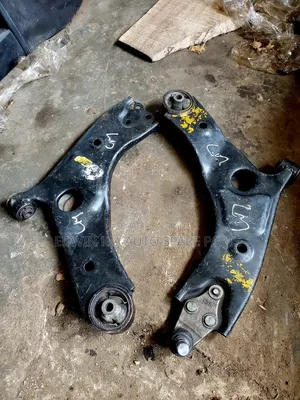 Hyundai Santafe 2020 Front Low Arm
