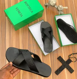 Designers Gucci Slippers