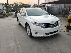 Toyota Venza 2011 White