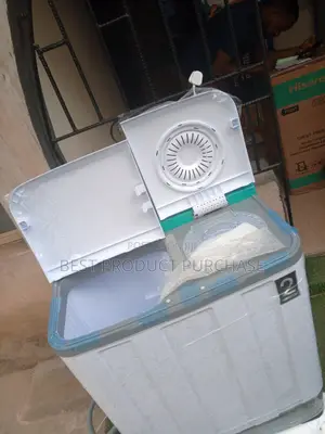 Hisense 11kg Twin Tub - Fast Washing for Busy Homes