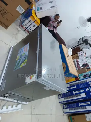 Energy Saving Champion: Snowsea Bd308g 220 Litres