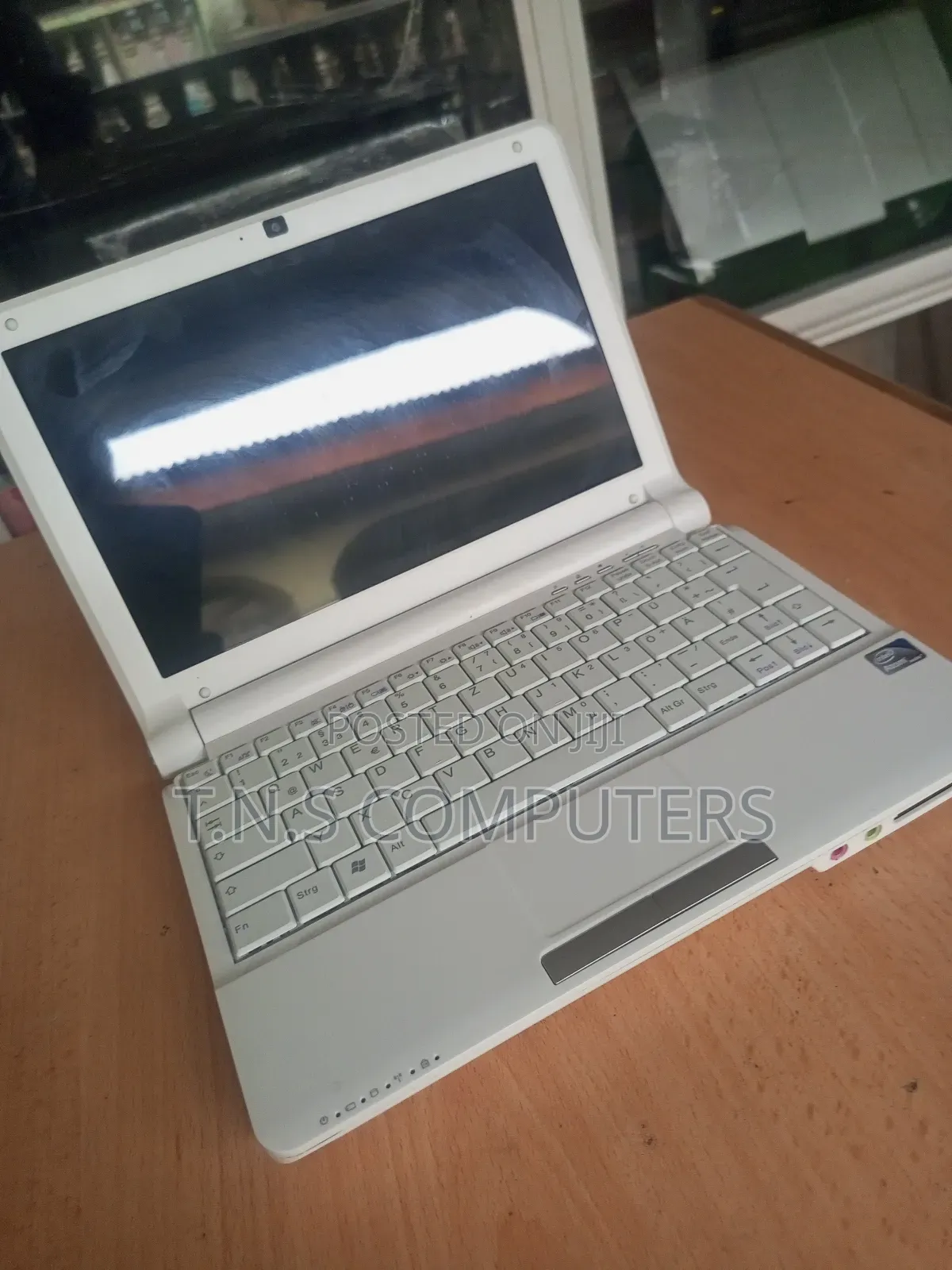 Laptop Acer Aspire One 725 2GB Intel Atom HDD 160GB