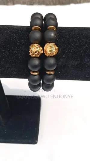 Lion Head Matte Black Bead Bracelet Set