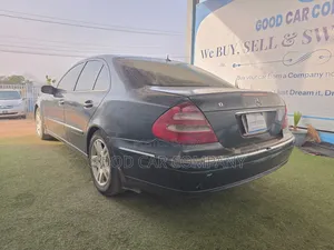 Mercedes-Benz E320 2005 Green
