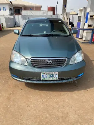 Toyota Corolla 2005 Green