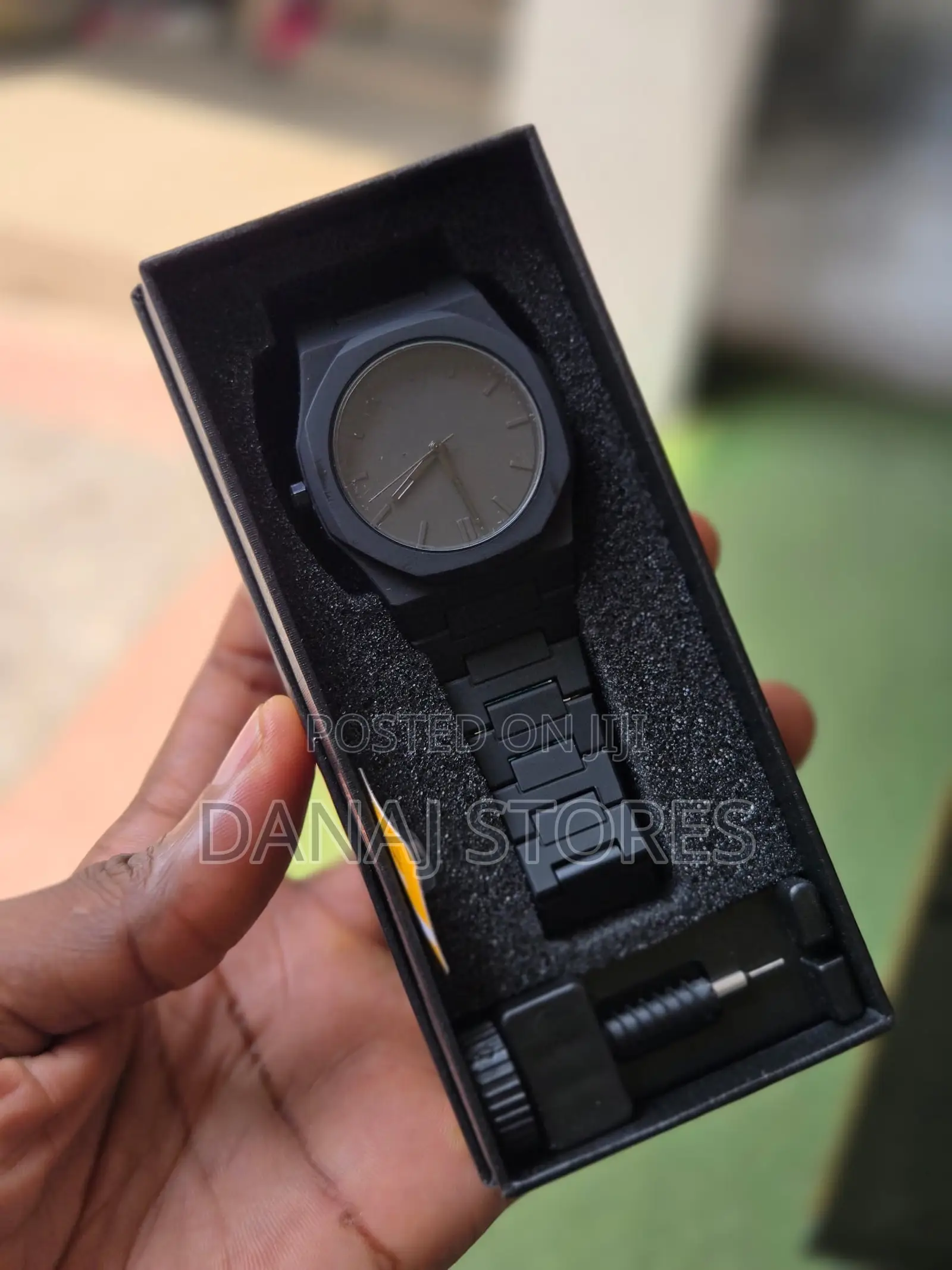 Valenzo Jet Black Watch