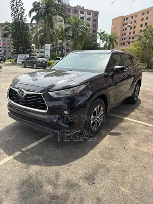 Toyota Highlander XLE AWD 2020 Black