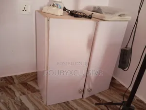 Kitchen Cabinet