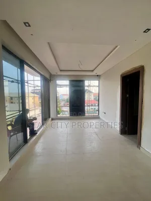 4bdrm Maisonette in Gra Ikeja for sale
