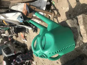 15l Plastic Watering Can