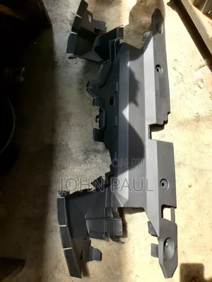 2014 Radiator Plastic Rav-4