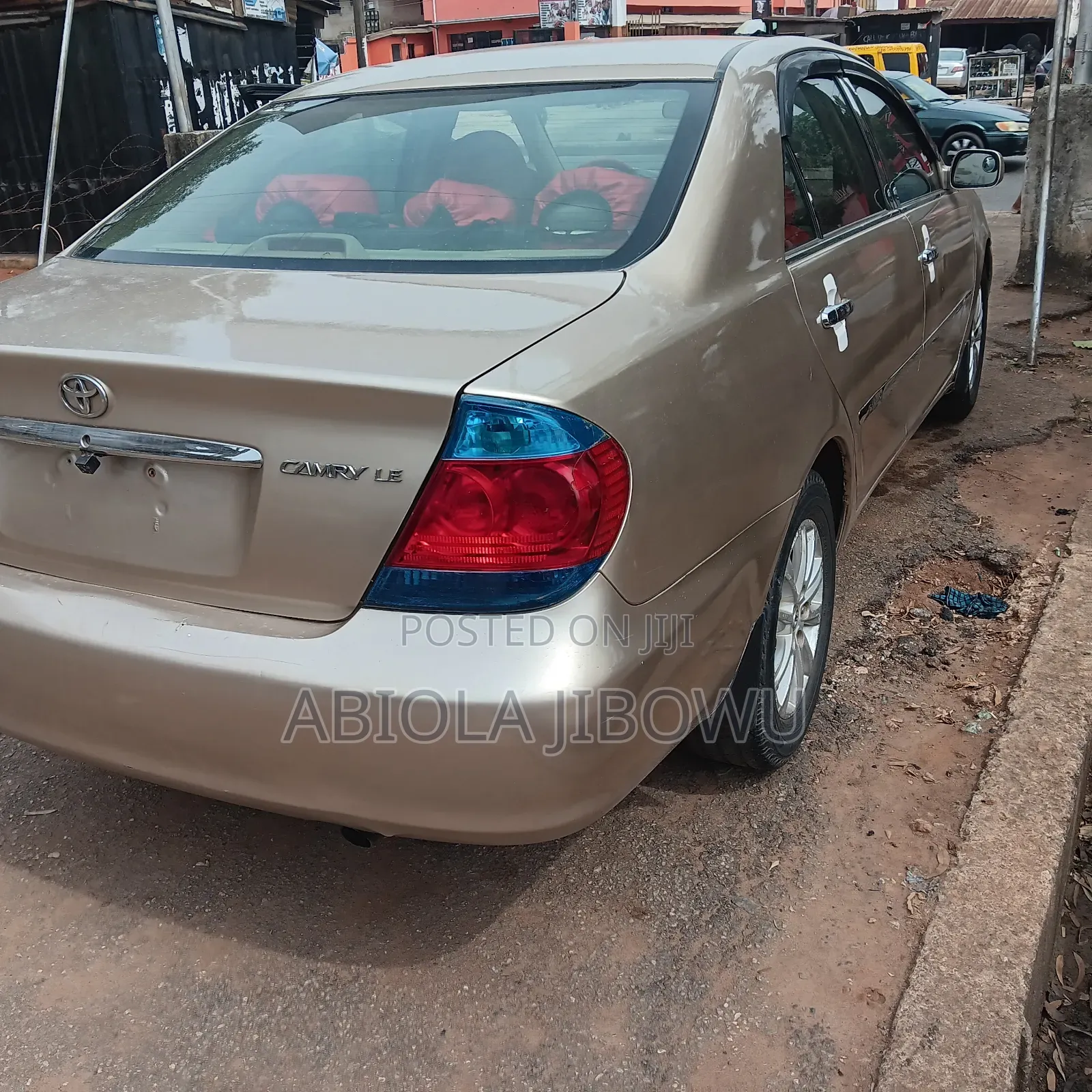 2005 Toyota Camry LE 4dr Sedan (2.4L 4cyl 5A)
